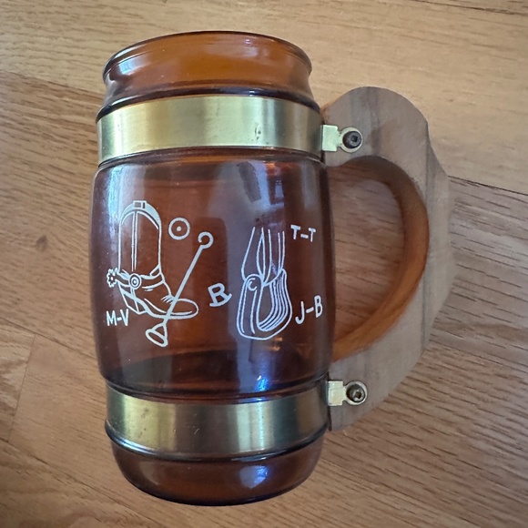 Siesta Ware Amber Color Set of Two Barrel Mugs - Picture 2 of 15